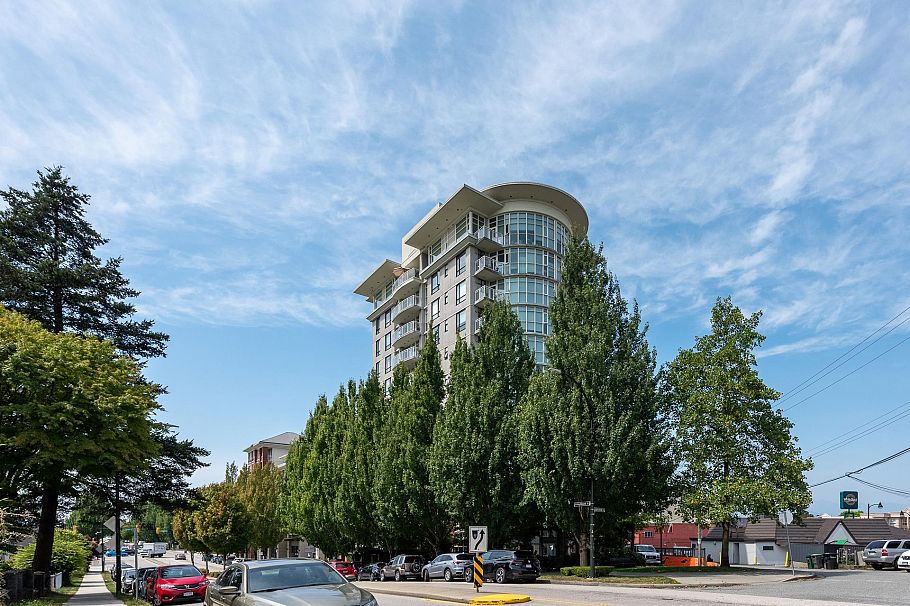 656 1483 E King Edward Avenue Vancouver, BC - 1