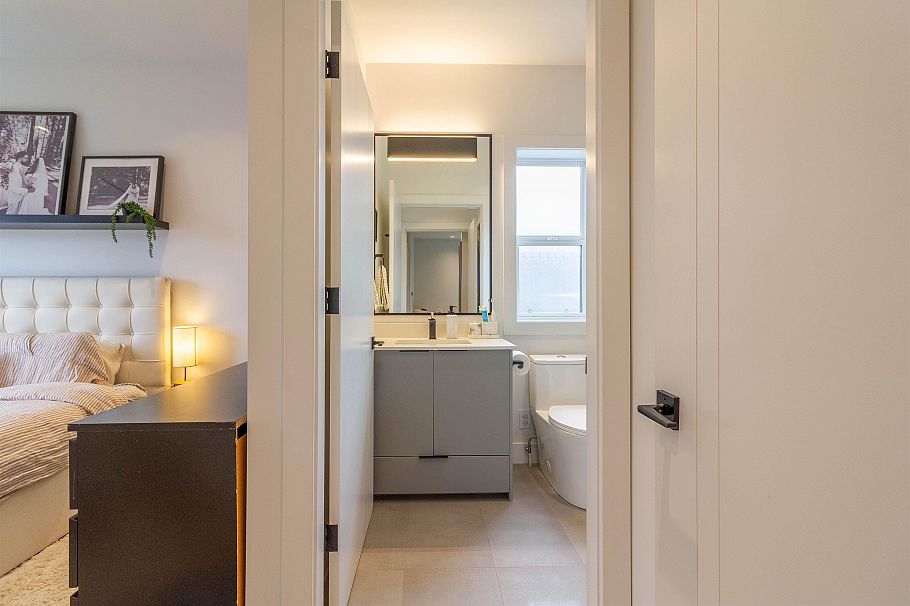 3063 Graveley Street Vancouver, BC - 27