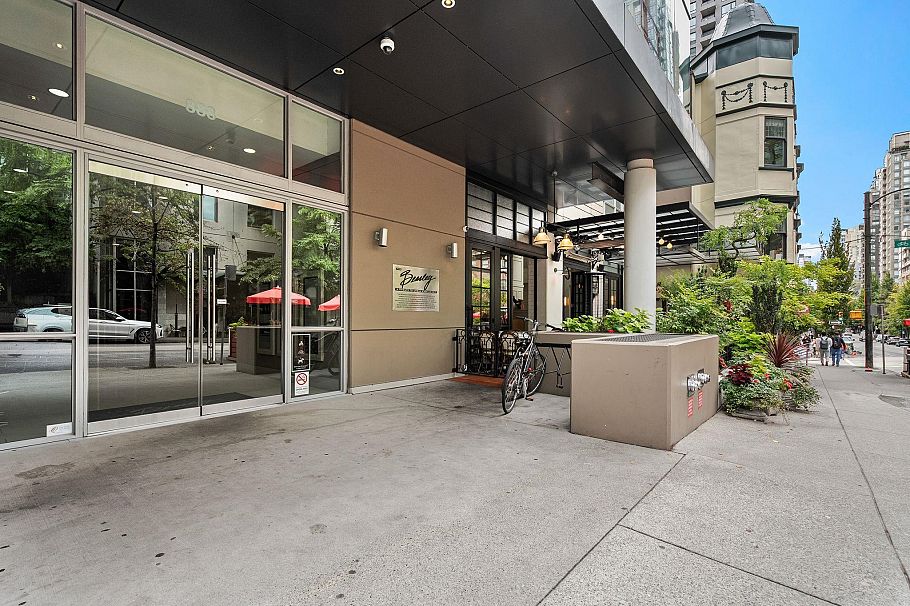 702 888 Homer Street Vancouver, BC - 28