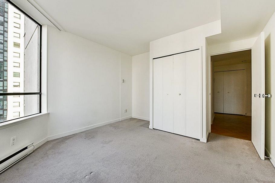 501 738 Broughton Street Vancouver, BC - 2