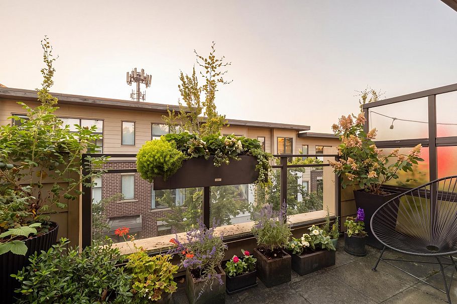 3691 Commercial Street Vancouver, BC - 29
