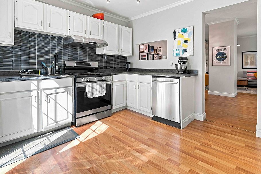 2764 Dundas Street Vancouver, BC - 7