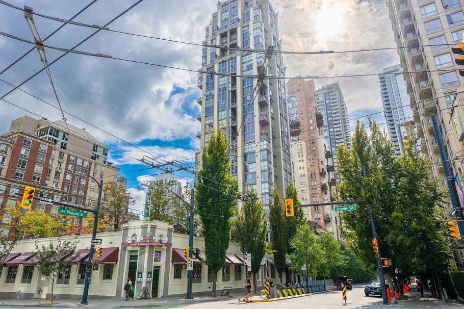 401 1238 Richards Street Vancouver, BC - 34