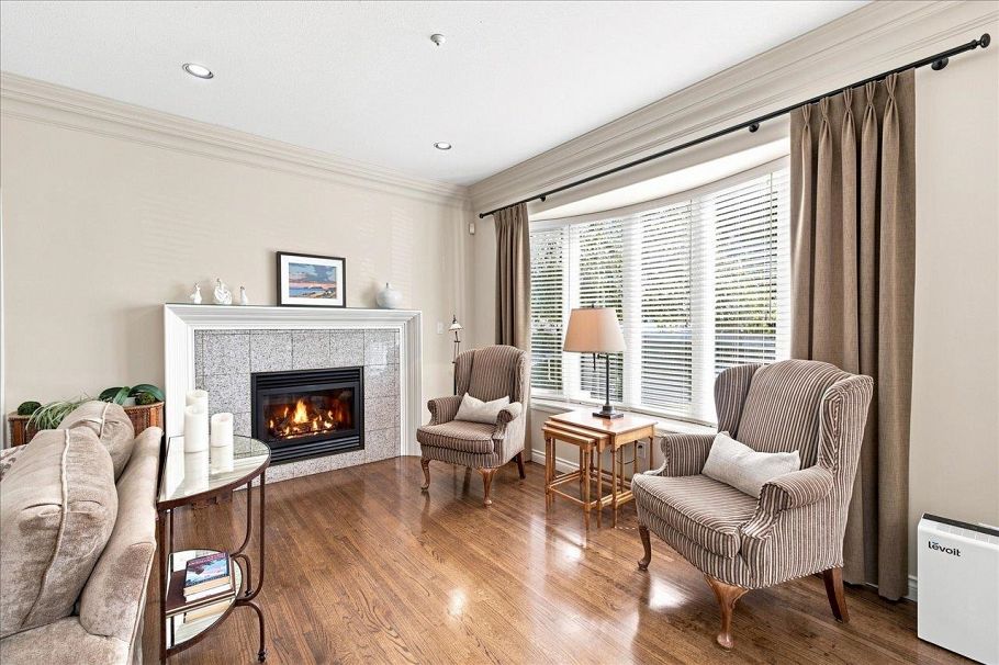 3493 Oxford Street Vancouver, BC - 5