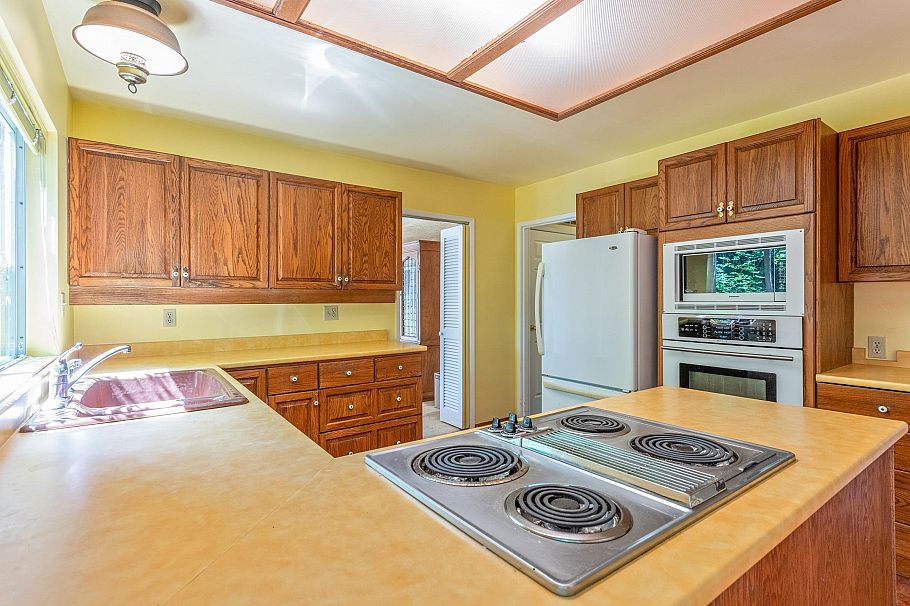 1671 Haverhill Place North Vancouver, BC - 11