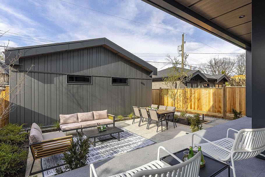 2 3255 W 13th Avenue Vancouver, BC - 11