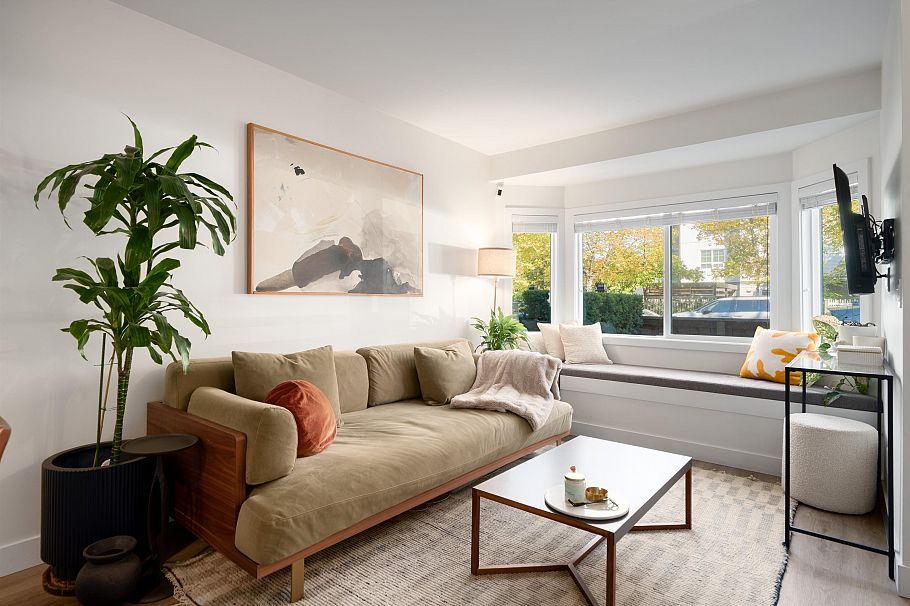 329 Garden Drive Vancouver, BC - 2