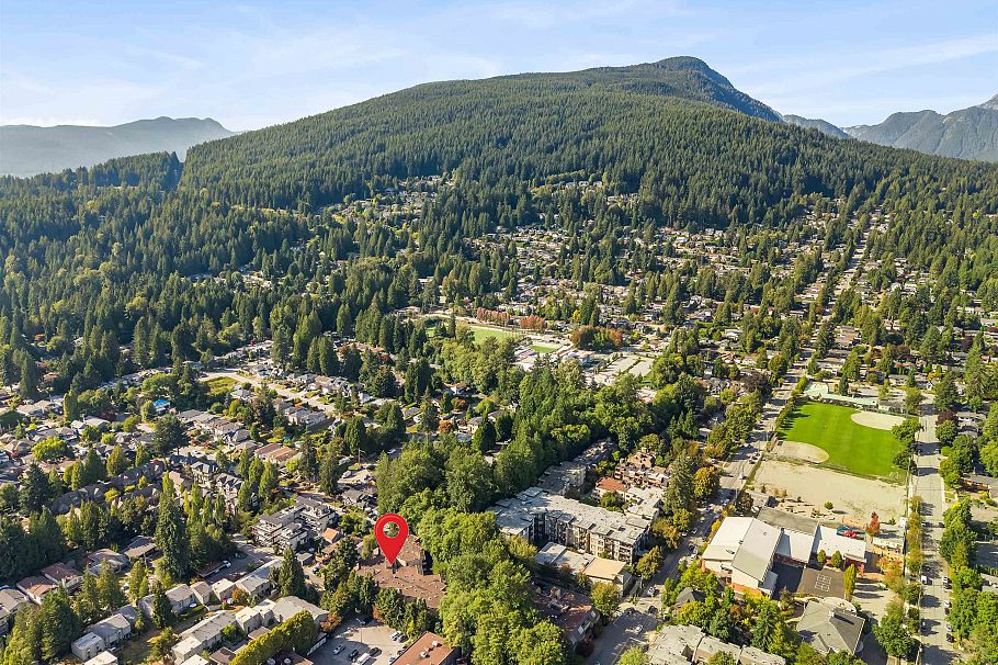 105 3191 Mountain Highway North Vancouver, BC - 32
