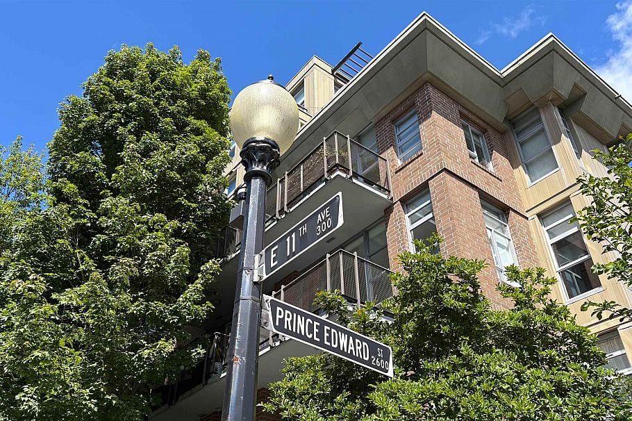 357 E 11th Avenue Vancouver, BC - 26