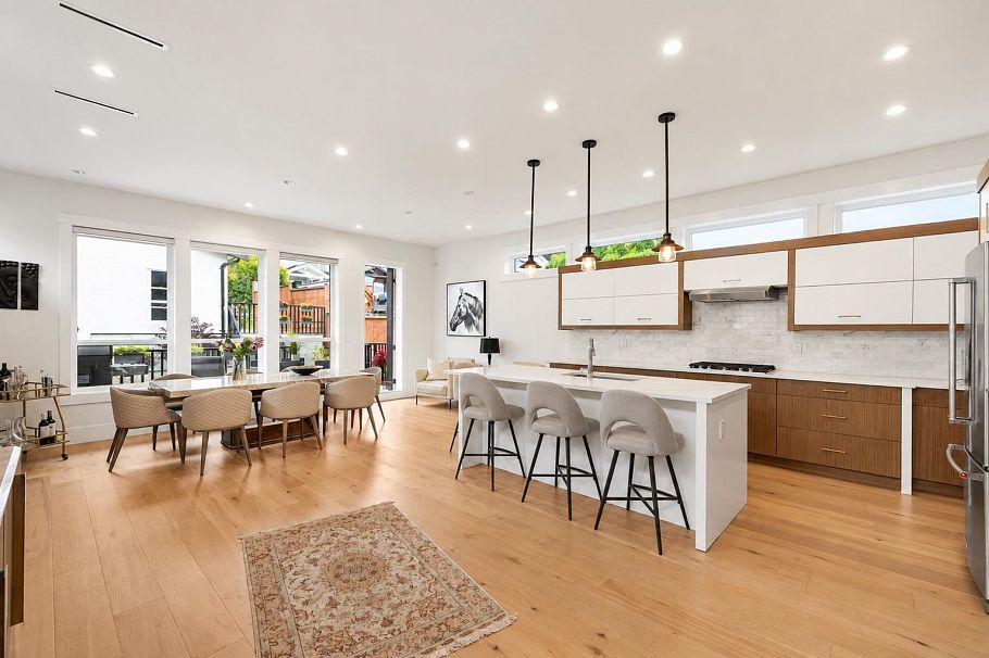 344 E 21 Street North Vancouver, BC - 9