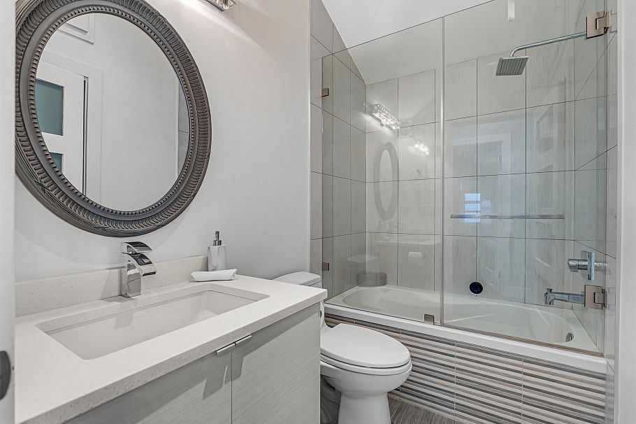 730 E 11th Avenue Vancouver, BC - 22