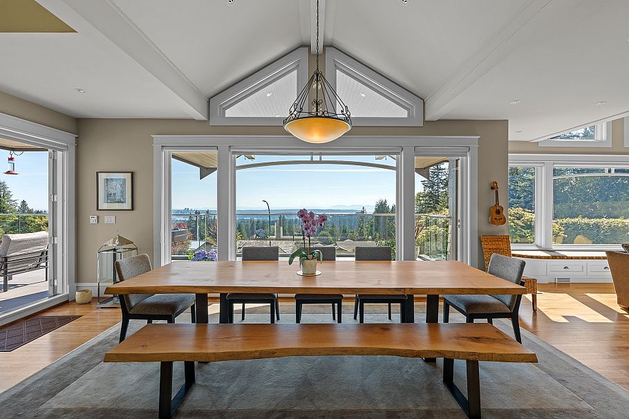 5168 Redonda Drive North Vancouver, BC - 8