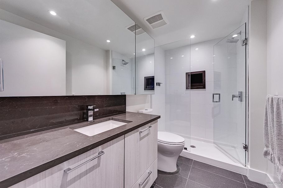409 3581 E Kent Avenue North Vancouver, BC - 13