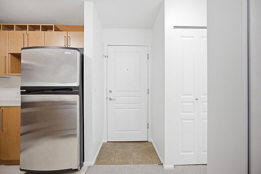 363 1100 E 29th Street North Vancouver, BC - 11