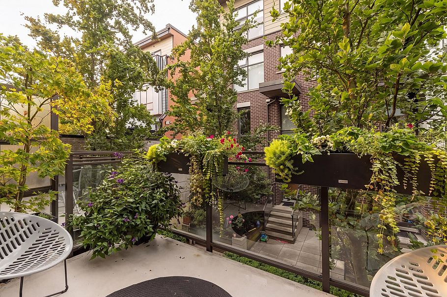 3691 Commercial Street Vancouver, BC - 17