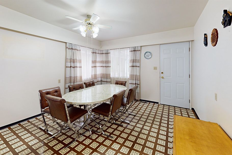 2540 E 25th Avenue Vancouver, BC - 20