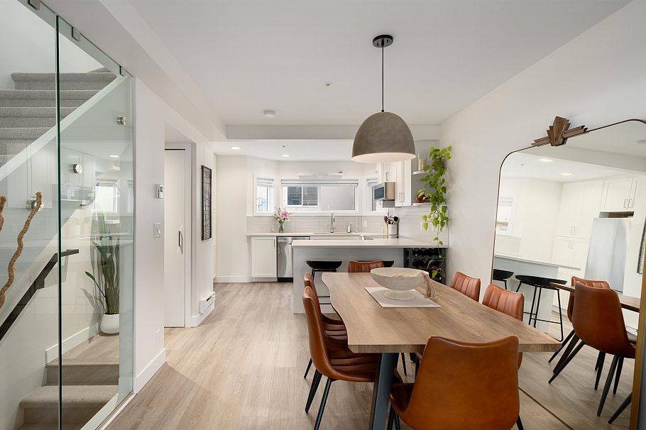 329 Garden Drive Vancouver, BC - 26