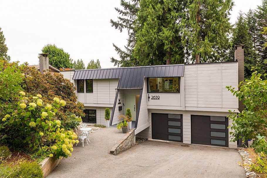 2639 Byron Road North Vancouver, BC - 1