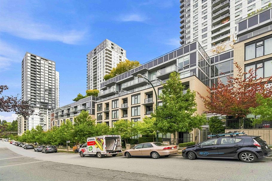 615 5598 Ormidale Street Vancouver, BC - 30