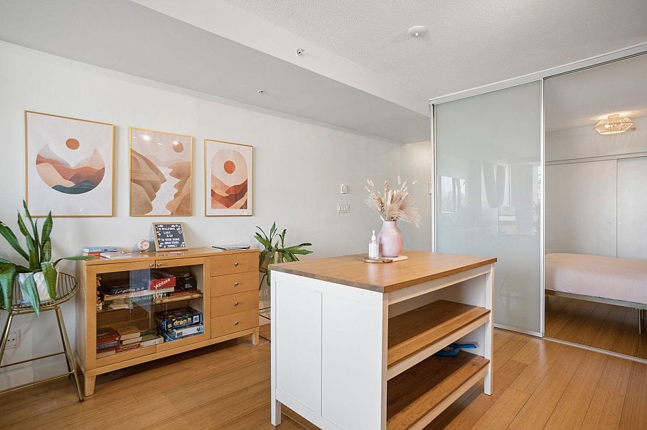 709 718 Main Street Vancouver, BC - 8
