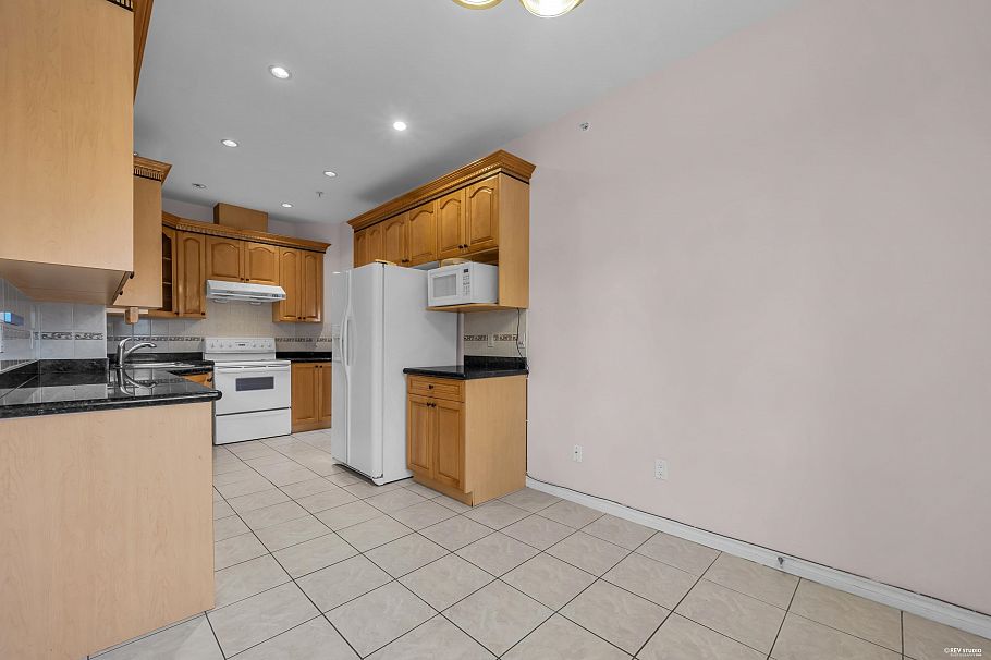 1988 Nanaimo Street Vancouver, BC - 7