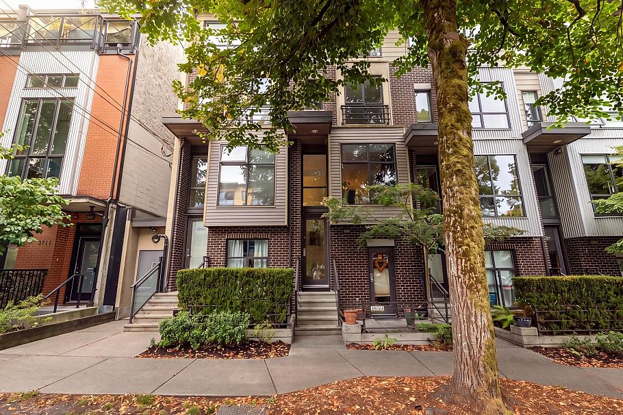 3691 Commercial Street Vancouver, BC - 34