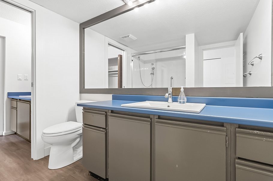 105 3191 Mountain Highway North Vancouver, BC - 15