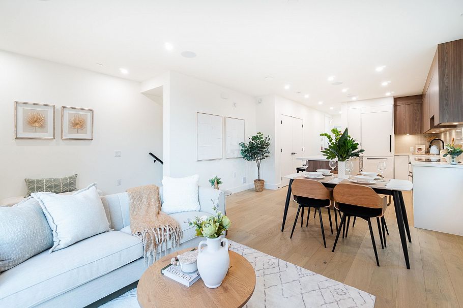 101 1550 E 3rd Avenue Vancouver, BC - 11