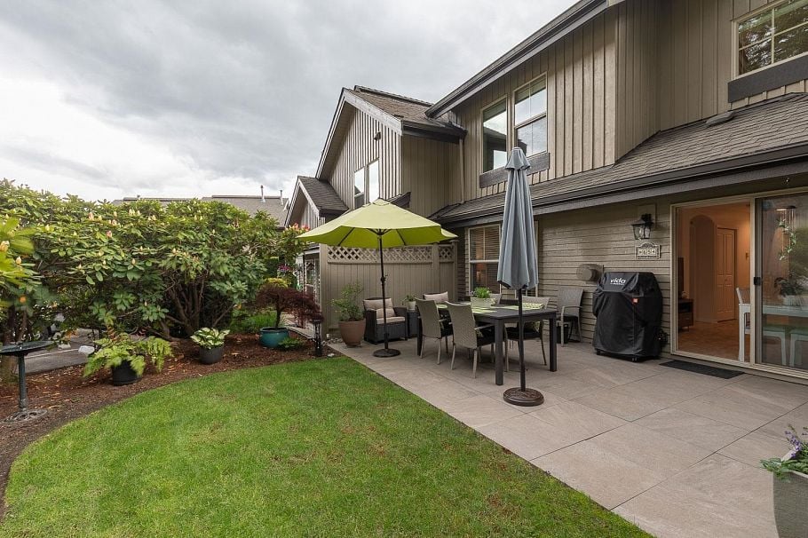 65 1550 Larkhall Crescent North Vancouver, BC - 1