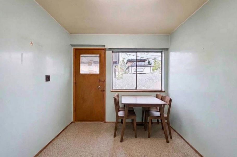 817 W 64th Avenue Vancouver, BC - 17