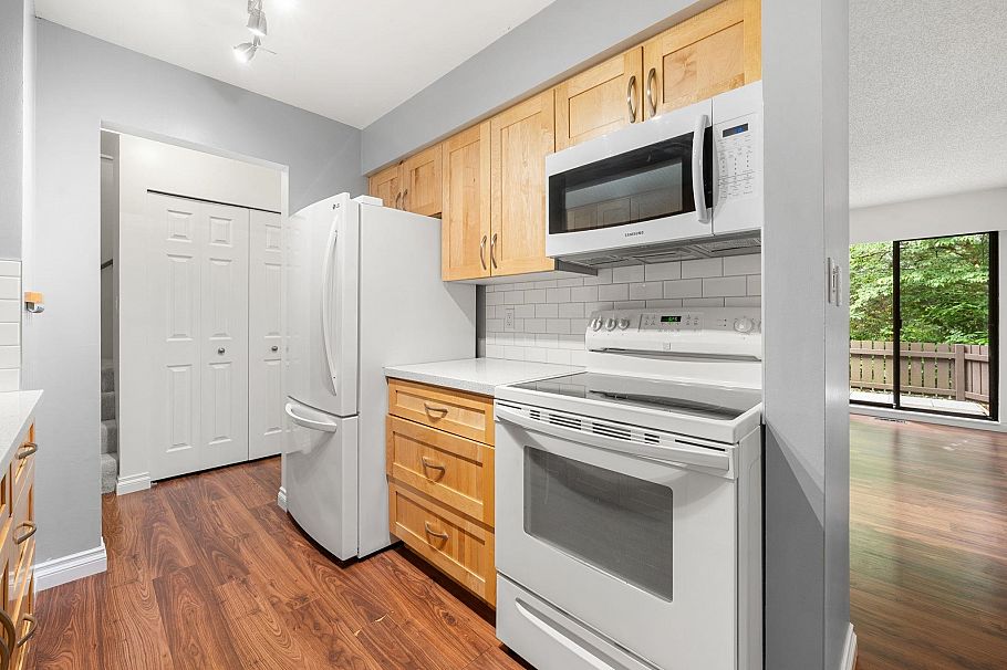 1828 Purcell Way North Vancouver, BC - 13