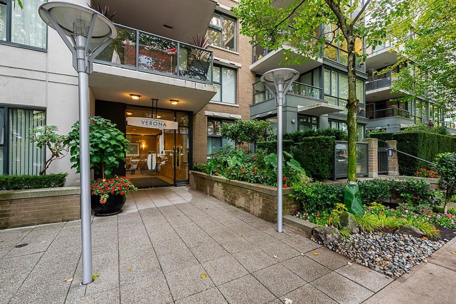 1004 1483 W 7th Avenue Vancouver, BC - 38