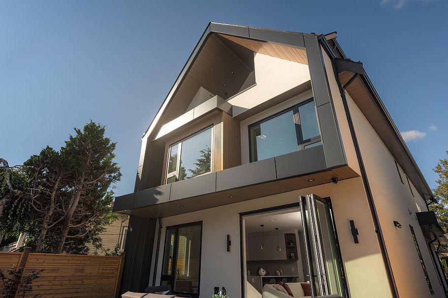 2 470 W 20 Avenue Vancouver, BC - 26