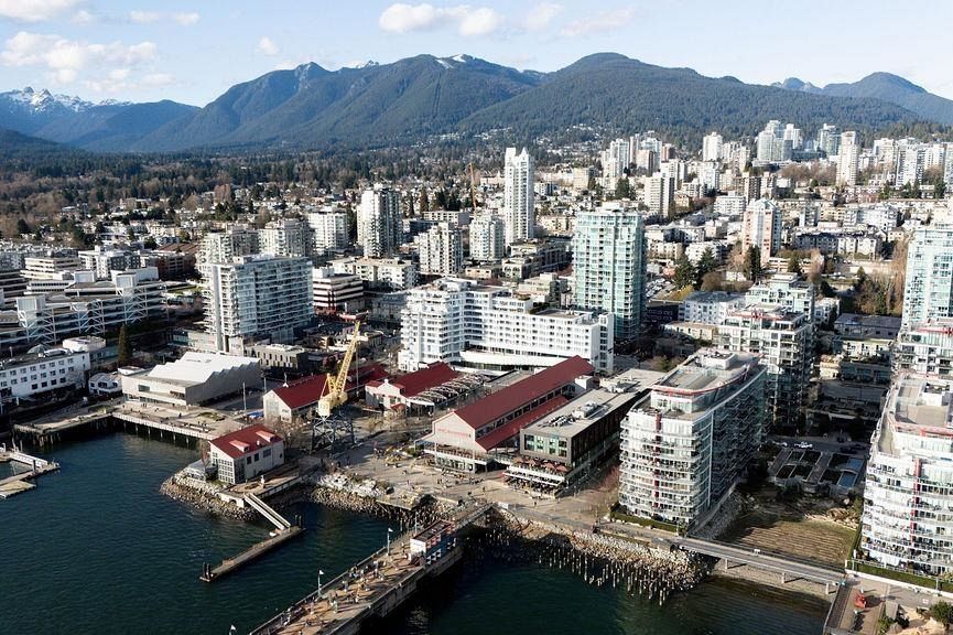 409 185 Victory Ship Way North Vancouver, BC - 37