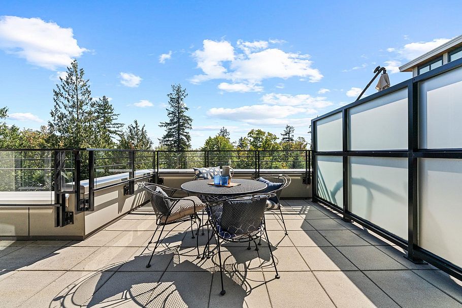 707 E 3 Street North Vancouver, BC - 16