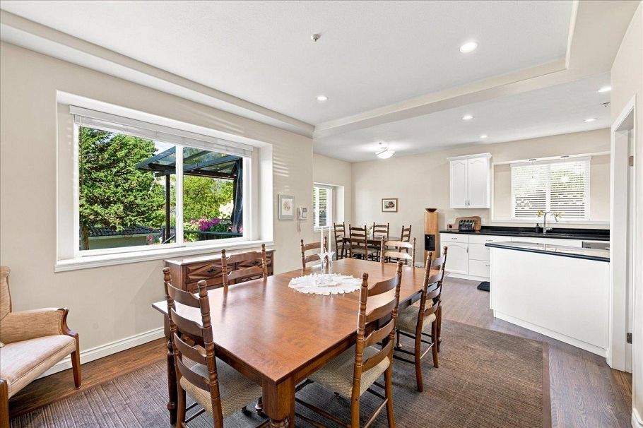 3493 Oxford Street Vancouver, BC - 16