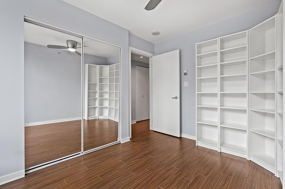 221 188 Keefer Place Vancouver, BC - 12