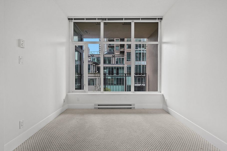 702 888 Homer Street Vancouver, BC - 22