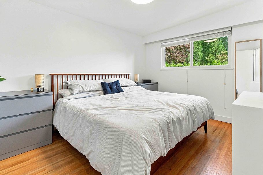 2285 Tompkins Crescent North Vancouver, BC - 16
