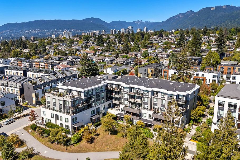707 E 3 Street North Vancouver, BC - 3