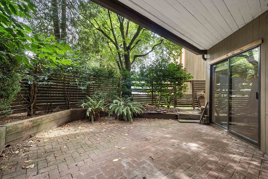 105 3191 Mountain Highway North Vancouver, BC - 26