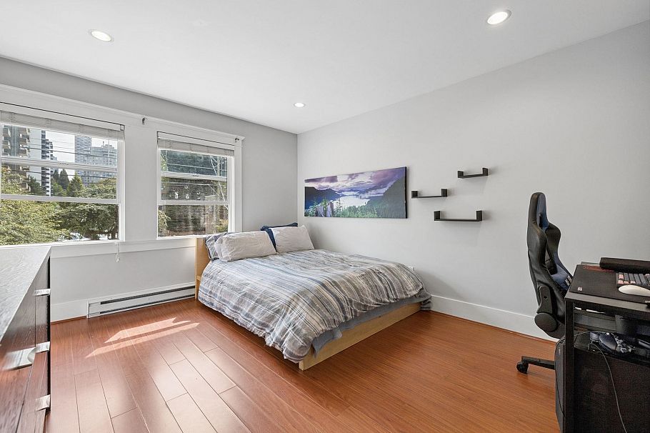 971 Nicola Street Vancouver, BC - 17