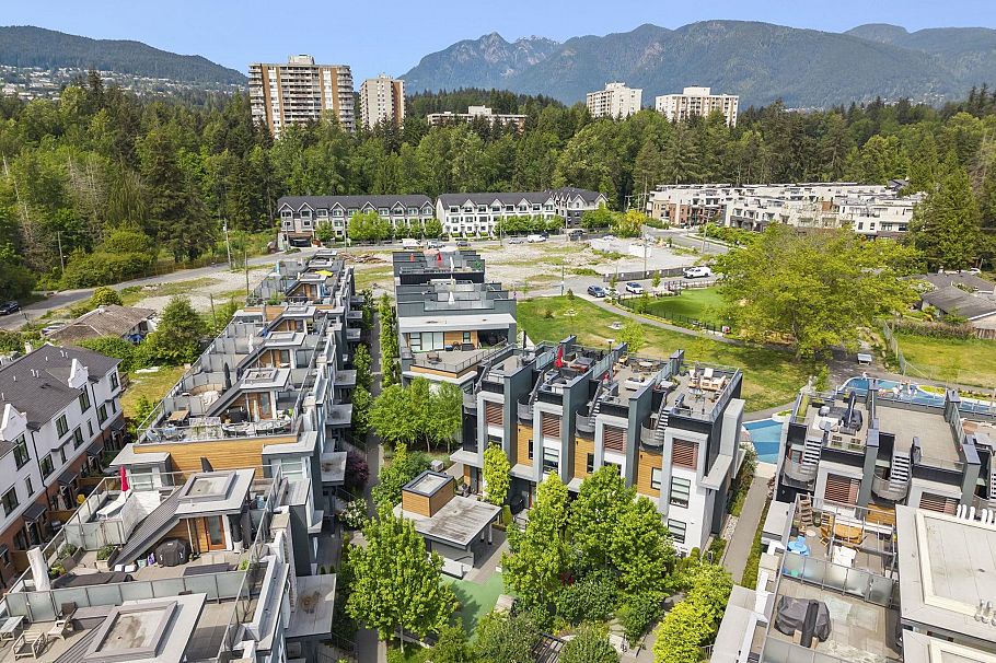 153 2060 Curling Road North Vancouver, BC - 39