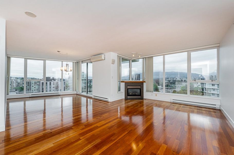 1004 1483 W 7th Avenue Vancouver, BC - 2