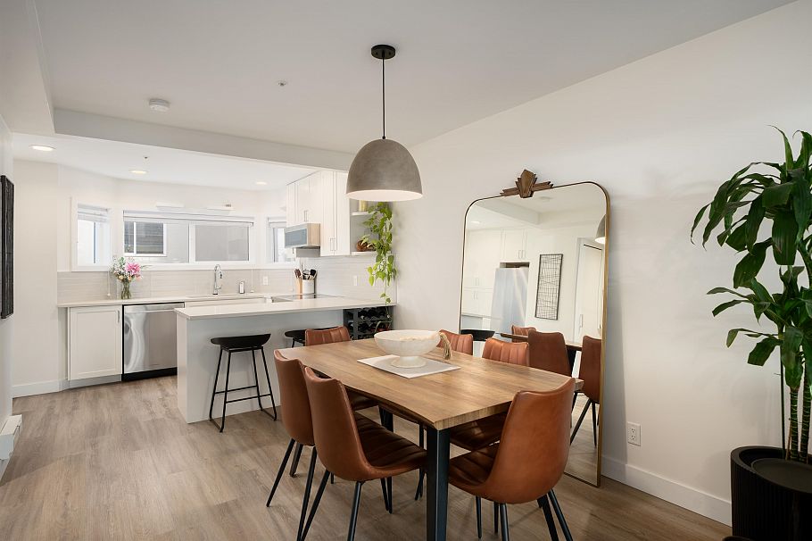 329 Garden Drive Vancouver, BC - 3