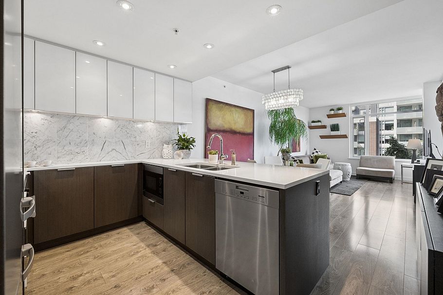 503 110 Switchmen Street Vancouver, BC - 17