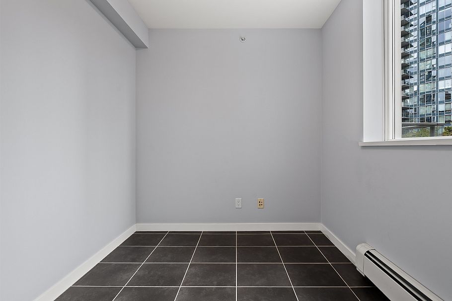 221 188 Keefer Place Vancouver, BC - 19
