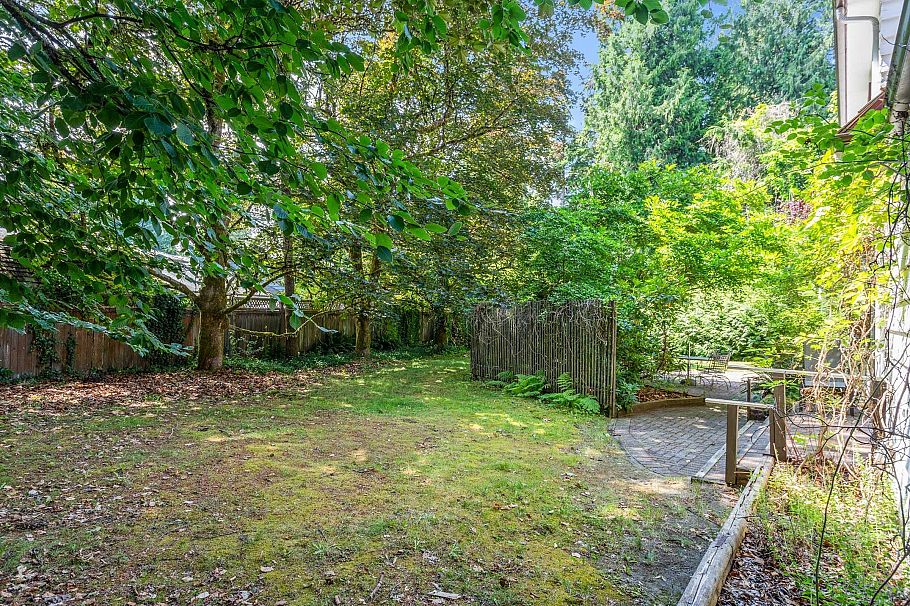 1671 Haverhill Place North Vancouver, BC - 22