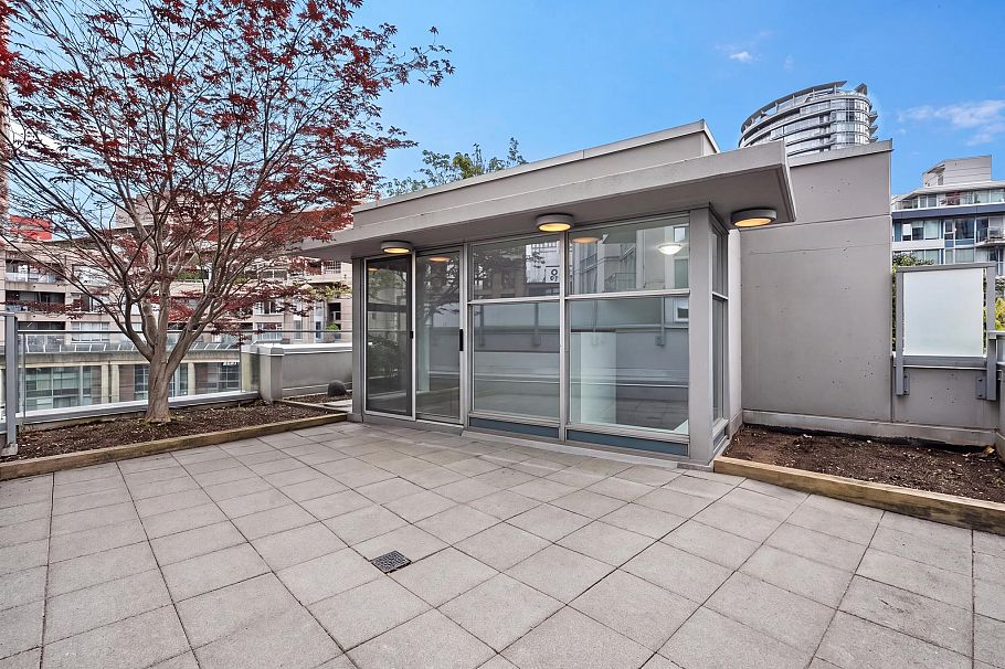 221 188 Keefer Place Vancouver, BC - 23