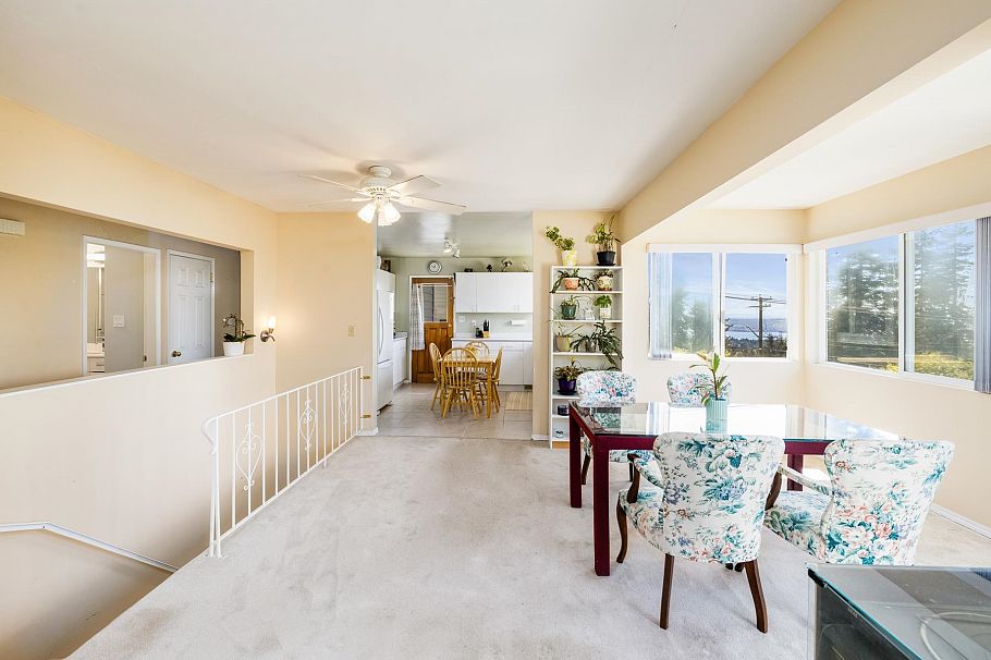 454 Monteray Avenue North Vancouver, BC - 8